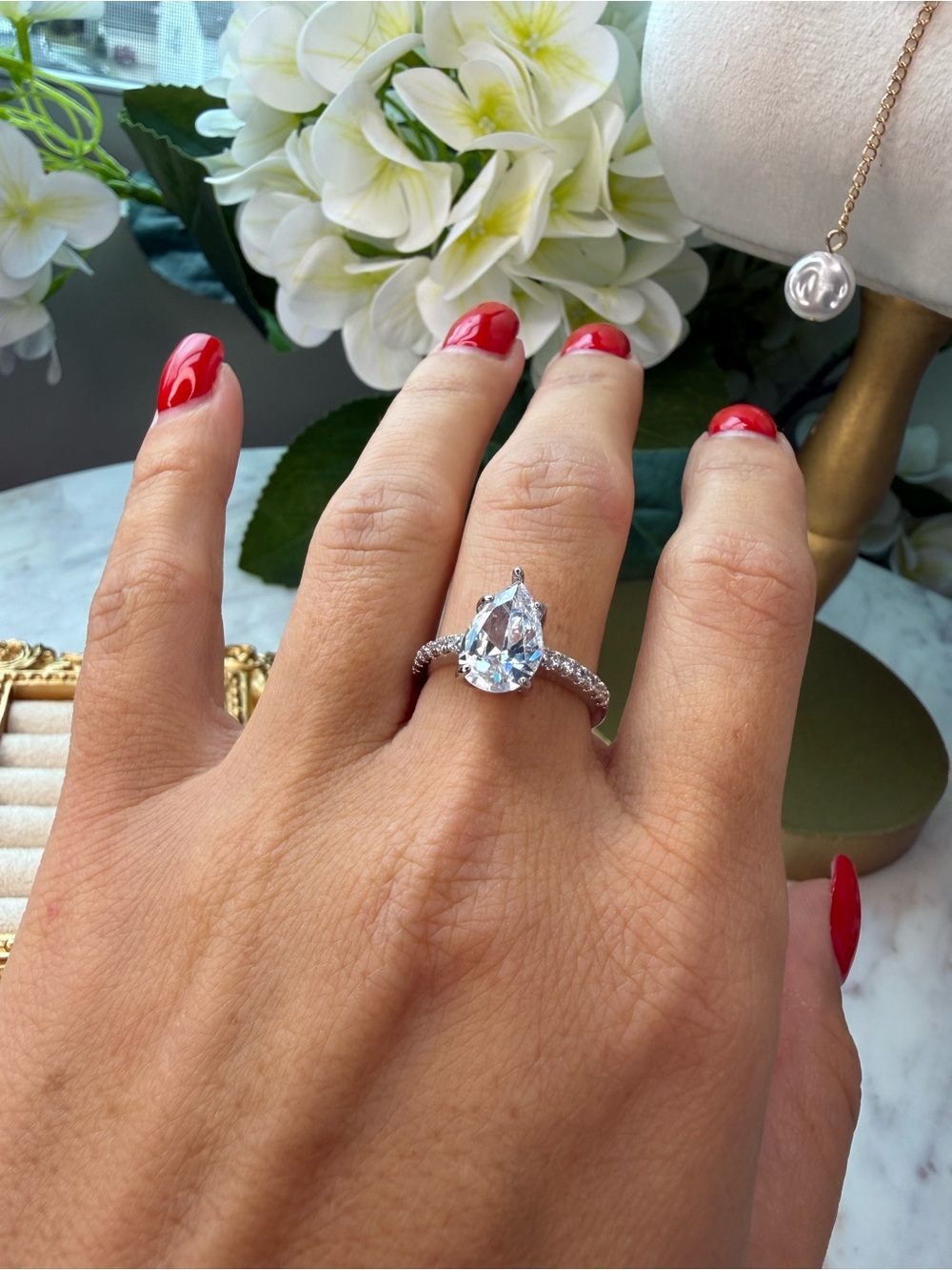 Gold engagement Statement halo ring - Picture 3 of 5